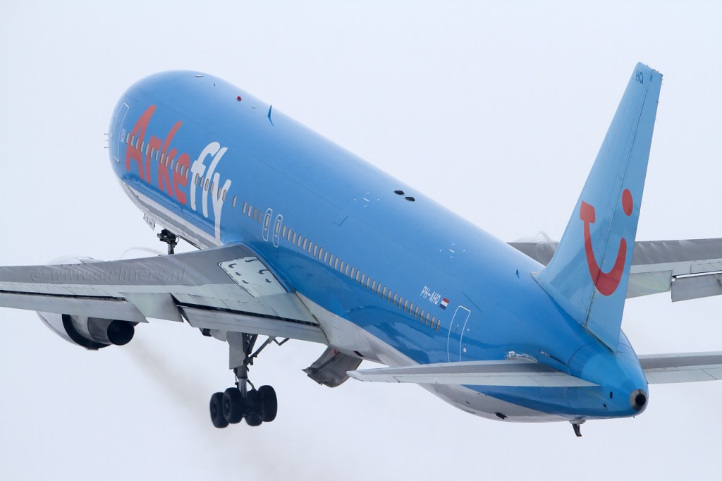 100210-Arkefly-PH-AHQ